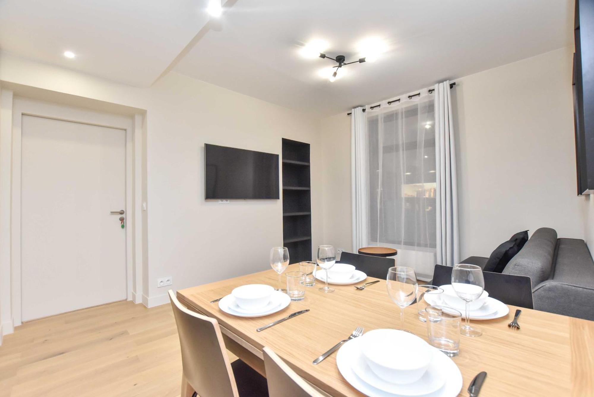 Peaceful Apartment - 2Br-6P - Trocadero باريس المظهر الخارجي الصورة